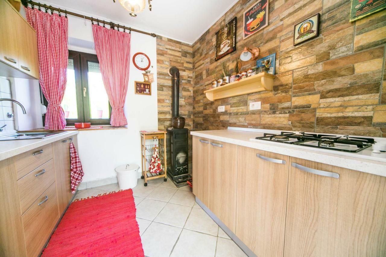 Cozy Istrian House ξενώνας Izola Εξωτερικό φωτογραφία